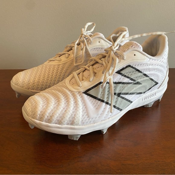 New Balance Other - New Balance FuelCell 4040v7 Molded Baseball Cleats